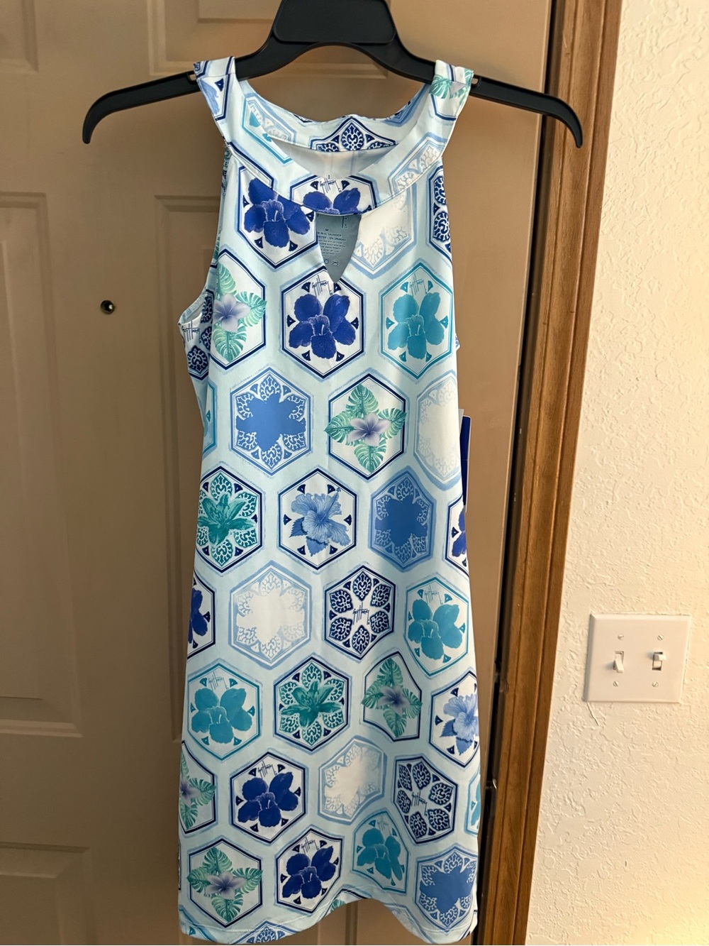 Guy Harvey Blue and Teal Hex Floral Shift Dress